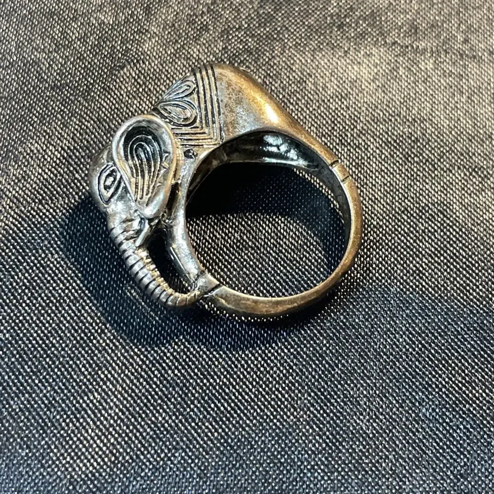 Vintage Bali Style 3D Elephant Animal Statement Ring Heavy Silver Tone Sz9